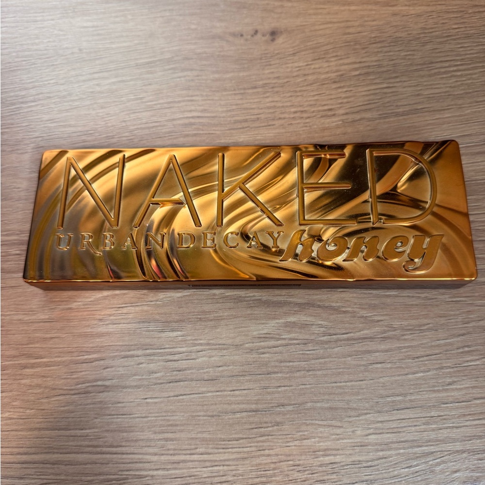 Urban Decay Honey Gold Eyeshadow Palette
